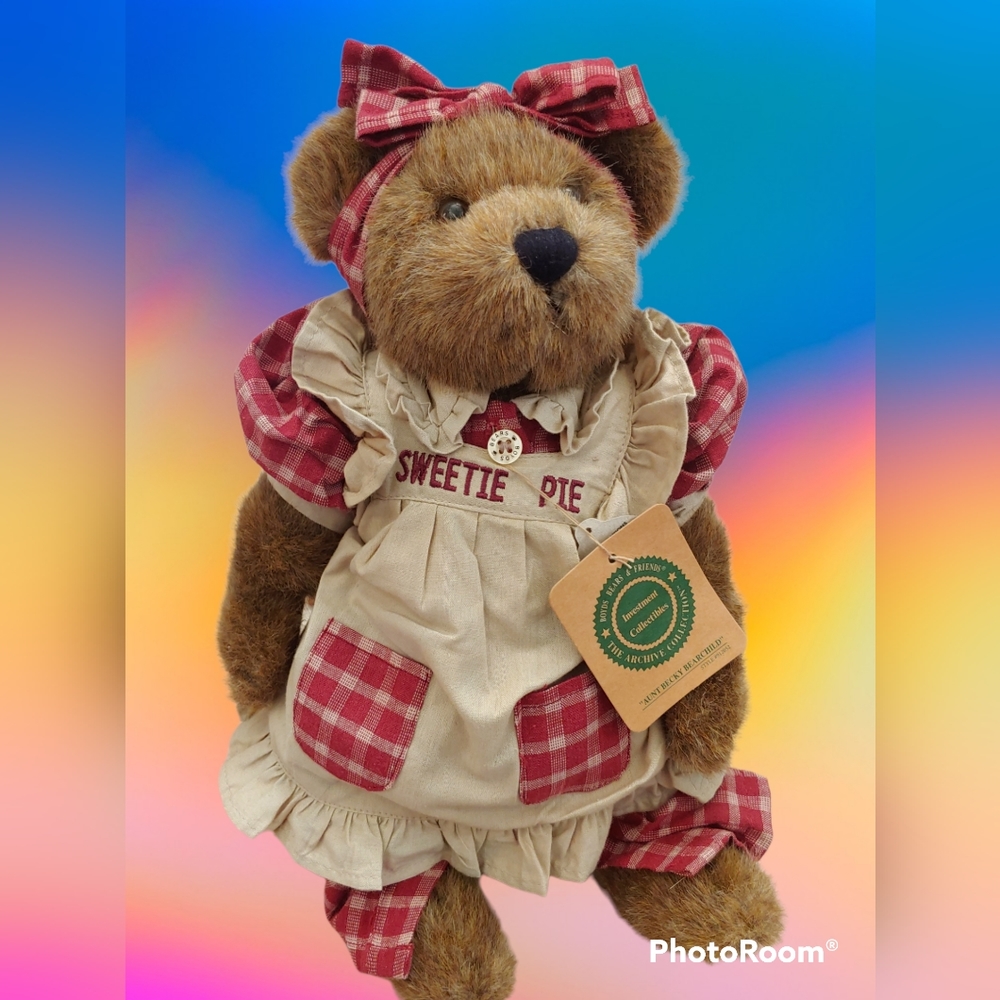 Boyd Sweety Pie plush collectible bear